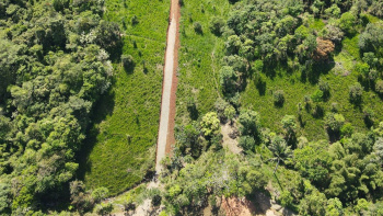 Terreno con una tranquilidad perfecta con la naturaleza 